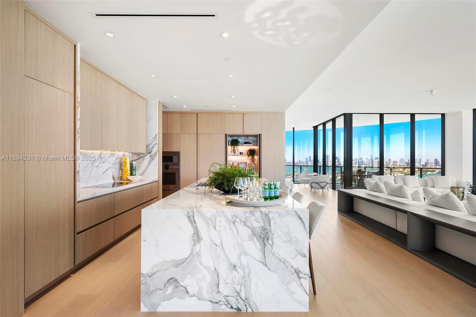 FIVE PARK - Residential