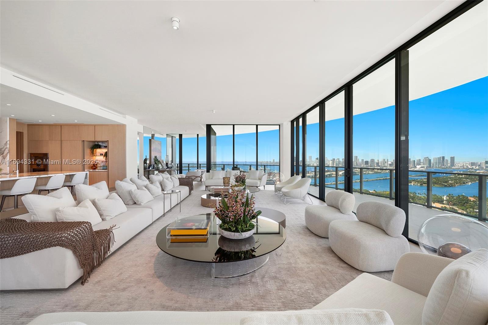 FIVE PARK - Residential