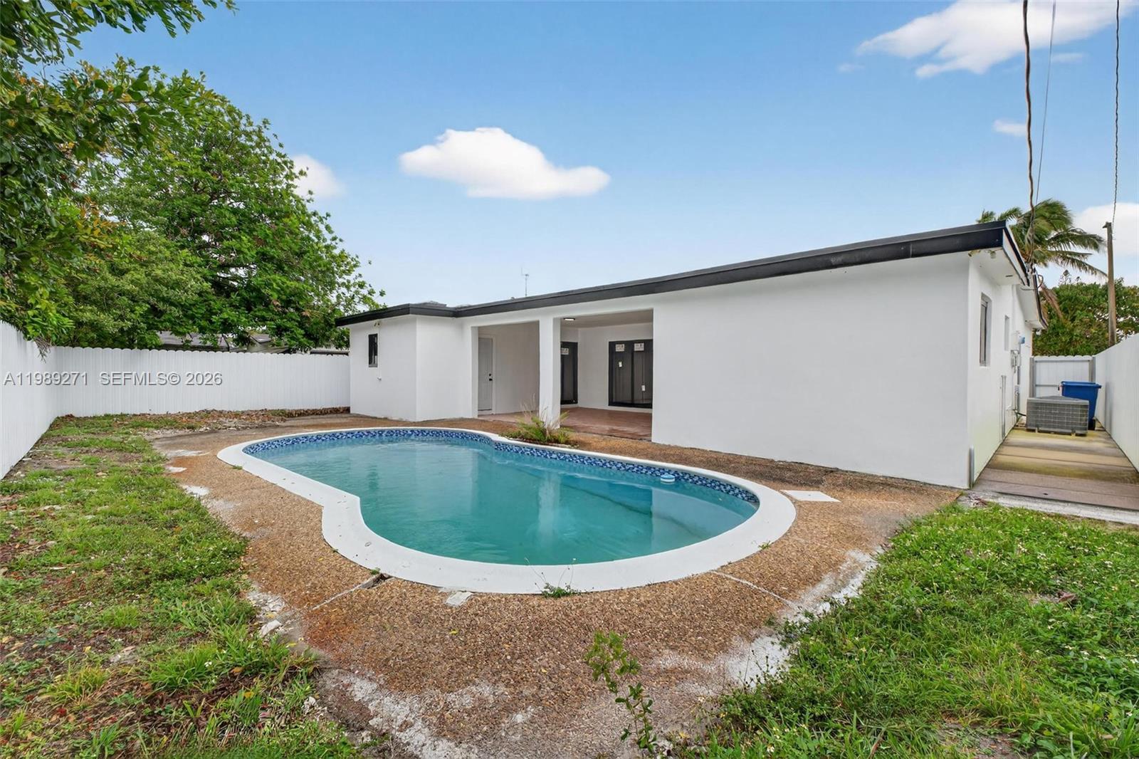 MIRAMAR PARK FOURTH ADD - Residential