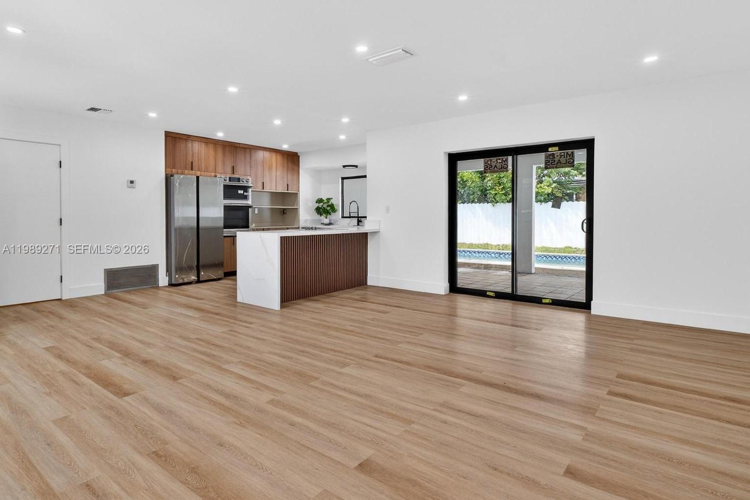 MIRAMAR PARK FOURTH ADD - Residential