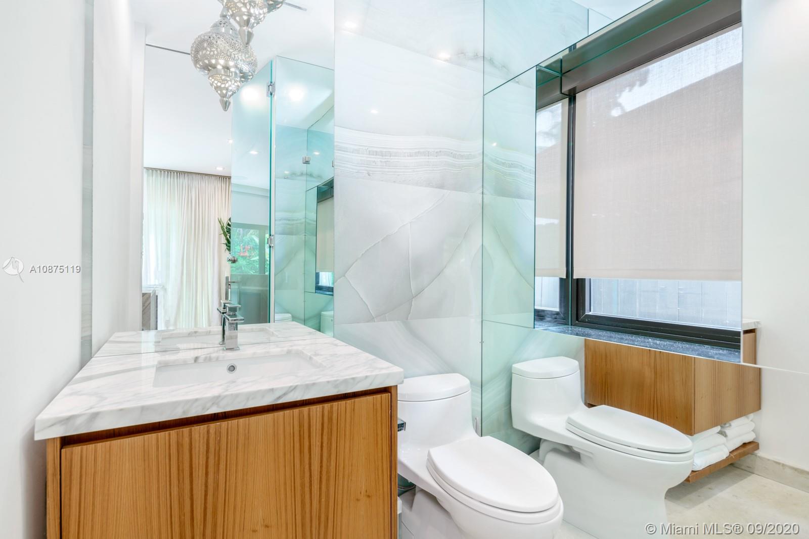 AMD PLAT OF SUNSET LAKE S - Residential