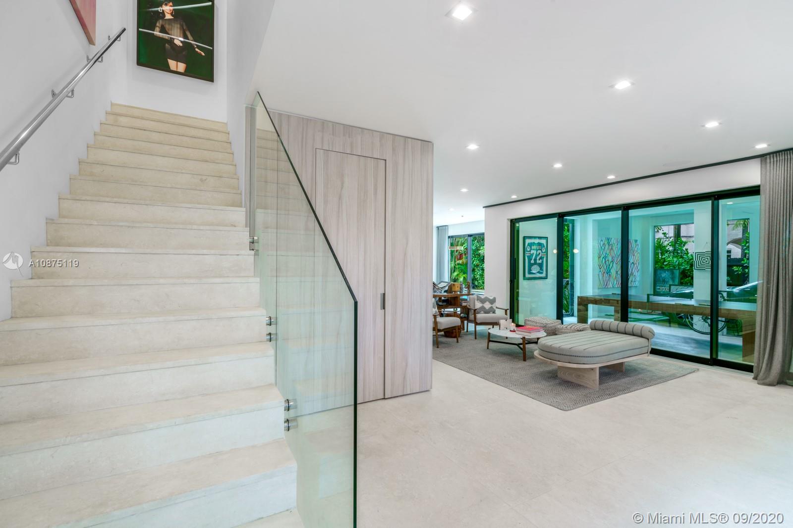 AMD PLAT OF SUNSET LAKE S - Residential