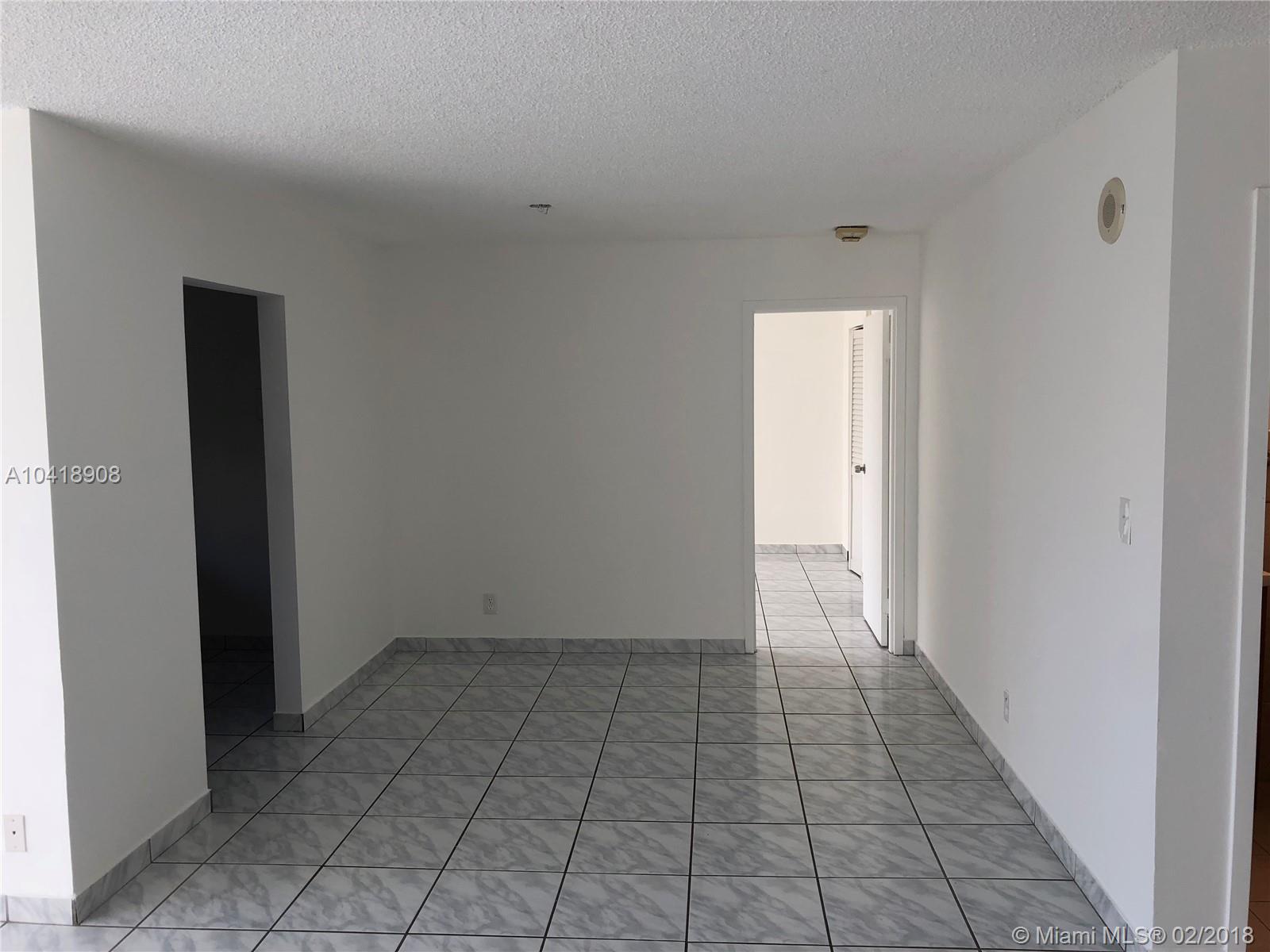 PLAZA OF AMERICAS CONDO P - Residential Lease