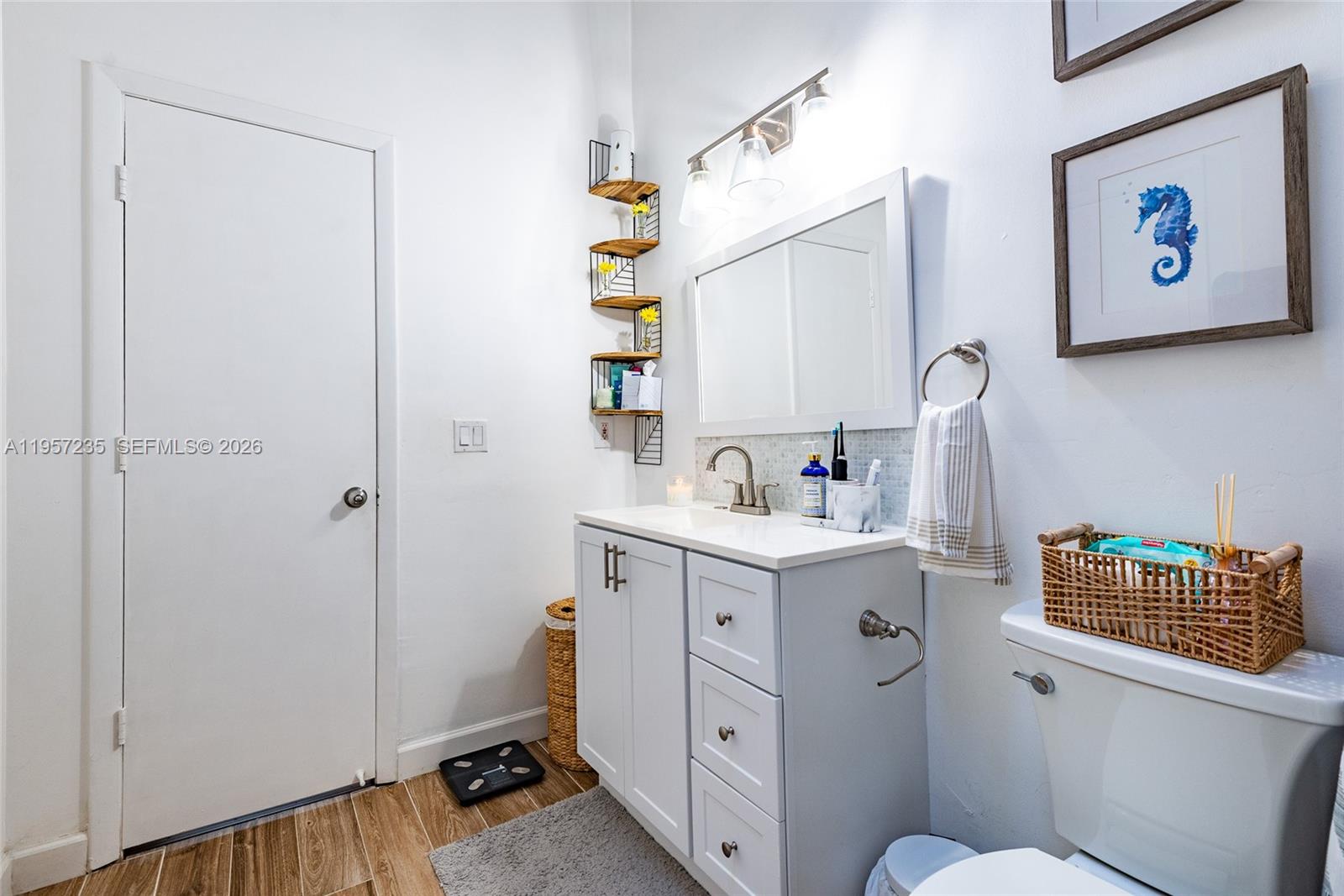 ROCK ISLAND LAND CORP - Residential