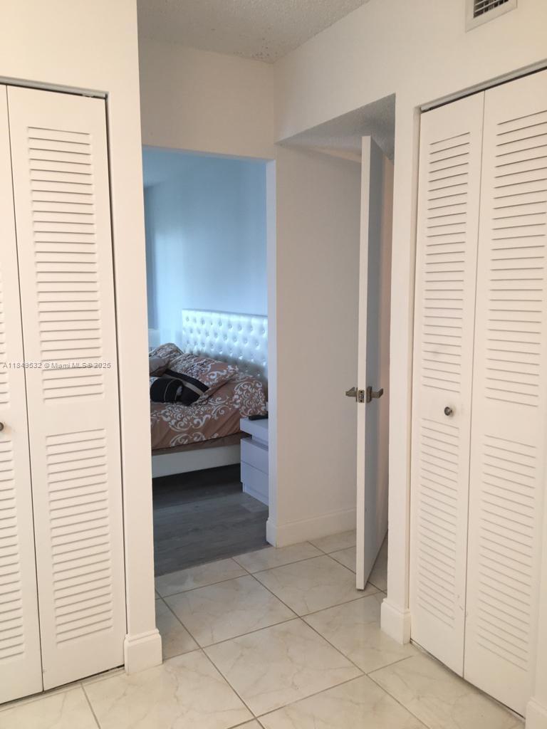 FLAMENCO CONDO TOWER I - Residential