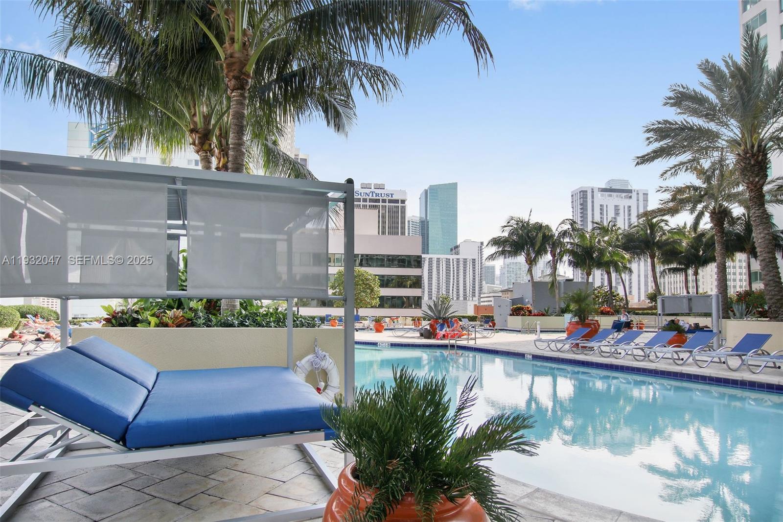 VIZCAYNE NORTH CONDO - Residential Lease