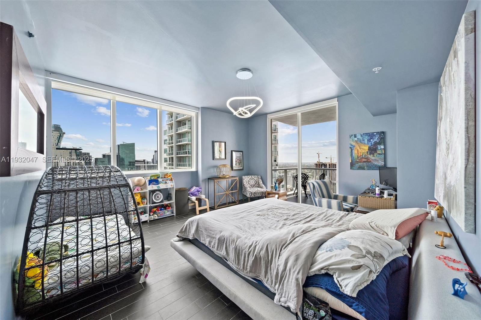 VIZCAYNE NORTH CONDO - Residential Lease