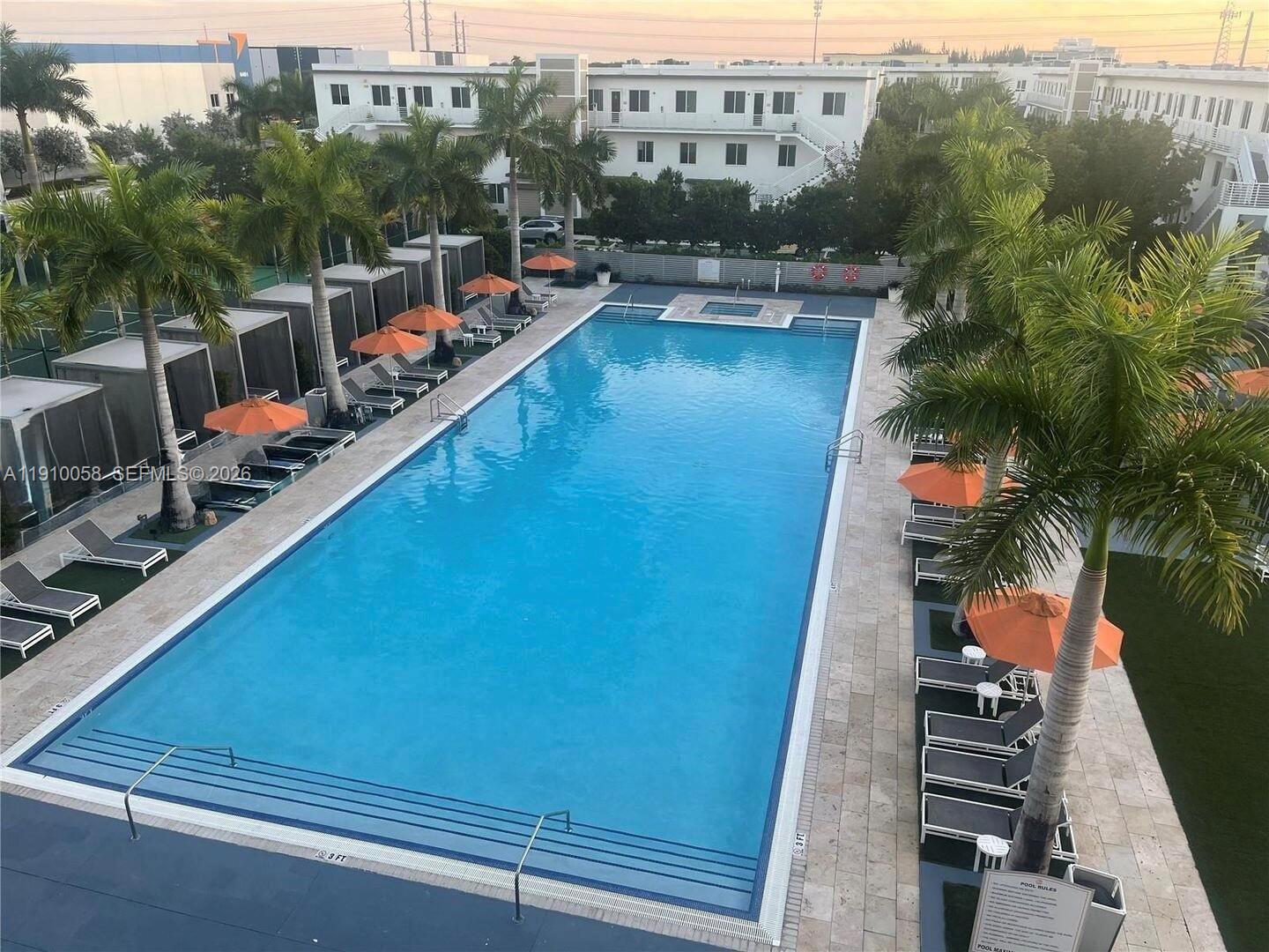 LANDMARK AT DORAL CONDO - Residential