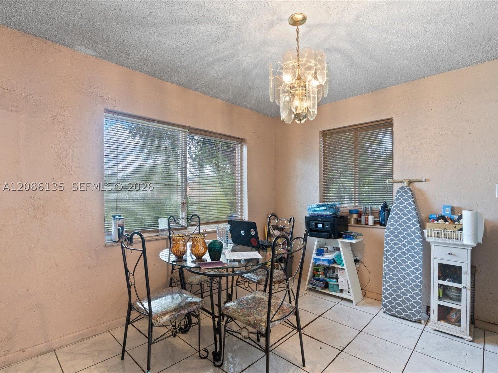 2118 NW 47th St, Miami, FL, 33142/$330,000 4 2118 NW 47th St