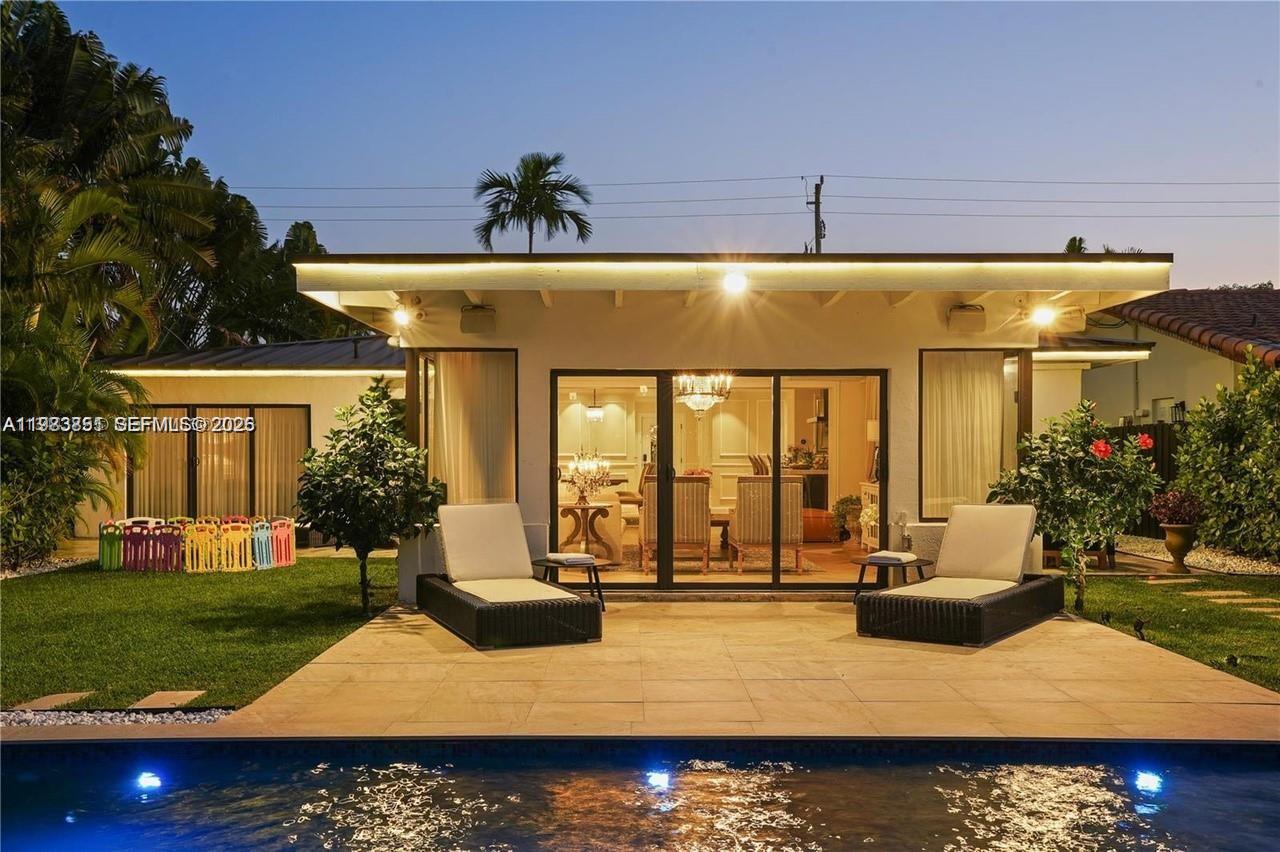 BISCAYNE POINT - Residential Lease