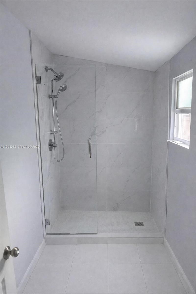 PINEWOOD PARK PL AMD 2ND - Residential