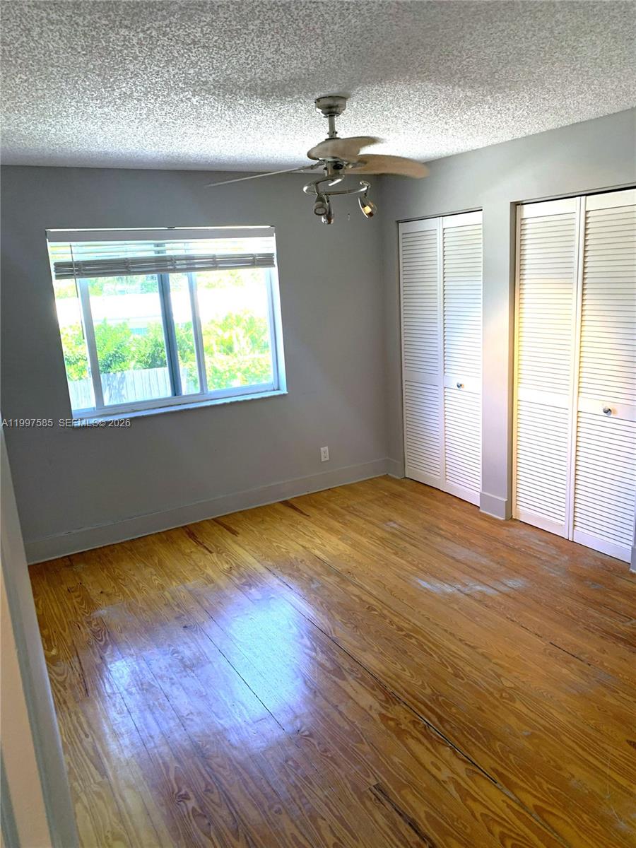 SANTA BARBARA TOWNHOMES C - Residential