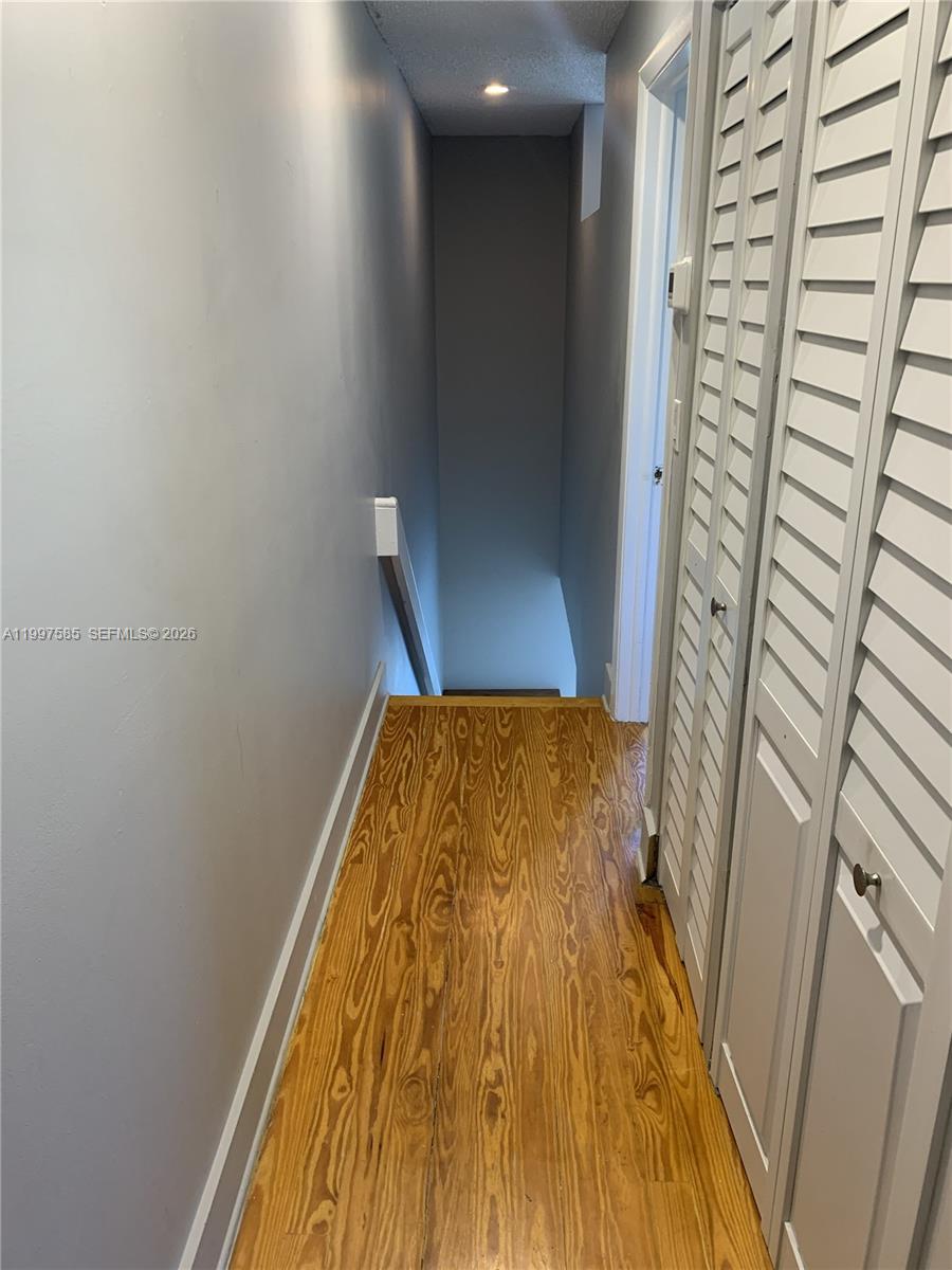 SANTA BARBARA TOWNHOMES C - Residential