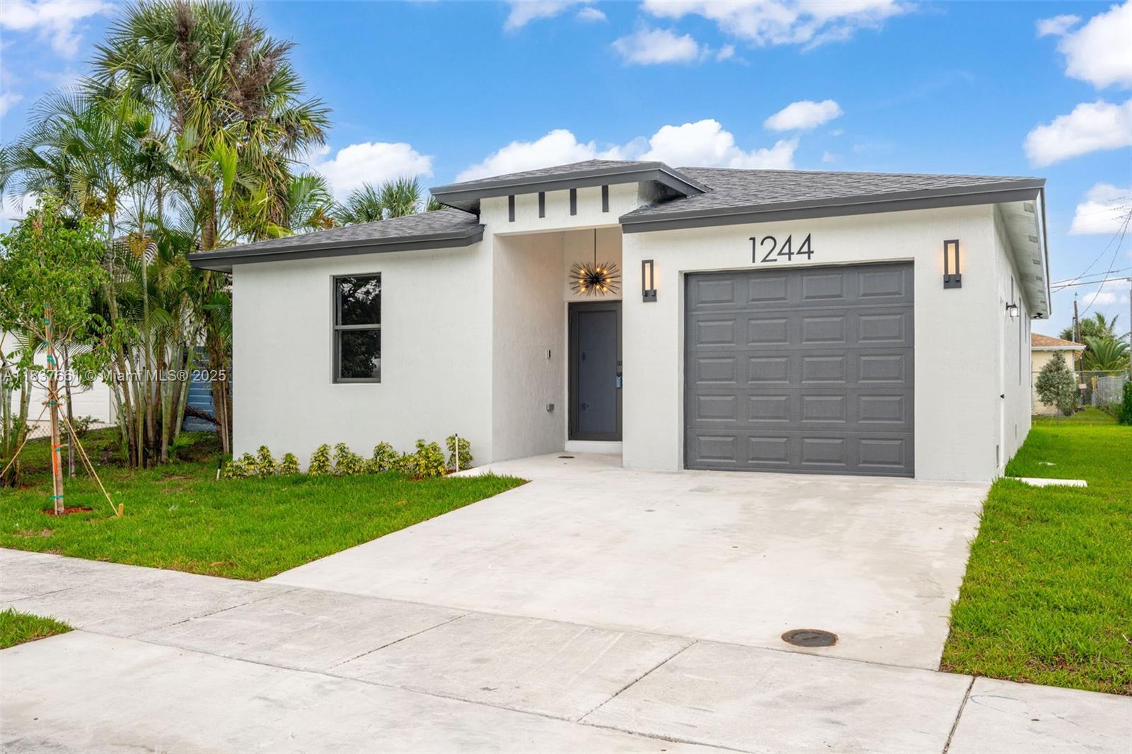1244 NW 30th Ave