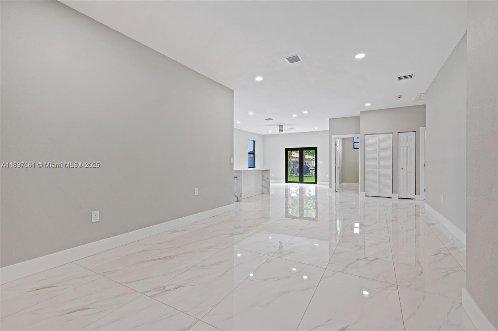 1244 NW 30th Ave