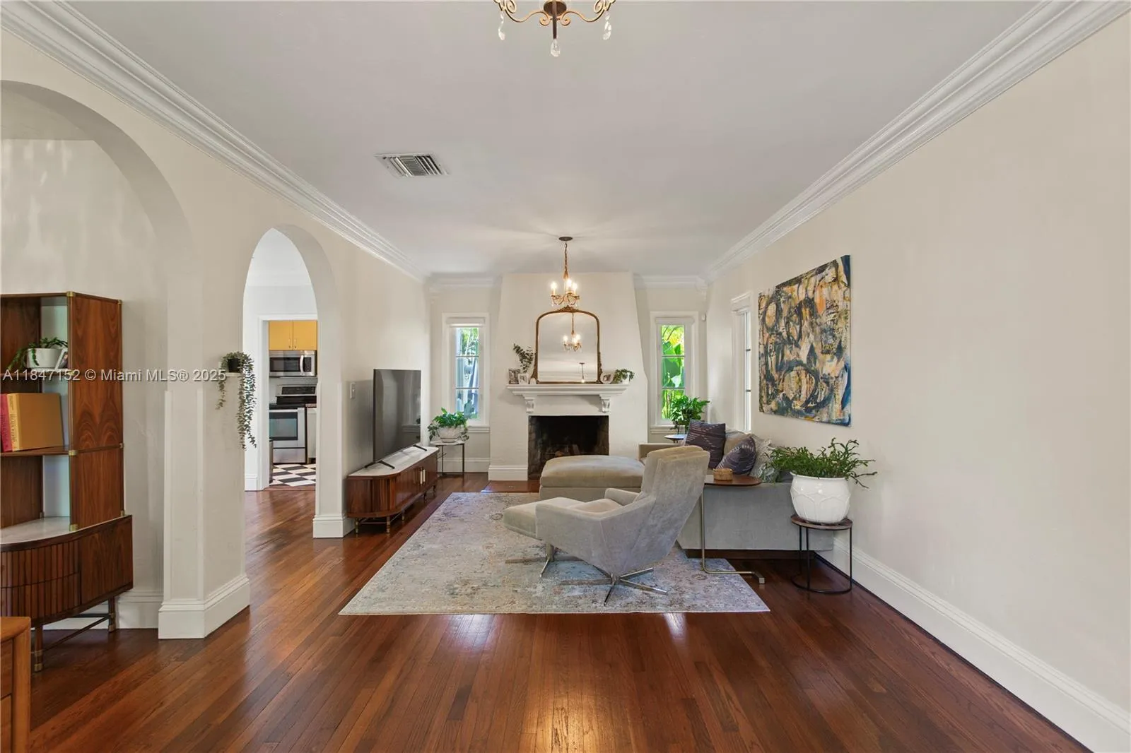 Coral Gables, Florida 33134, United States, 3 Bedrooms Bedrooms, ,3 BathroomsBathrooms,Residential,Active,178622