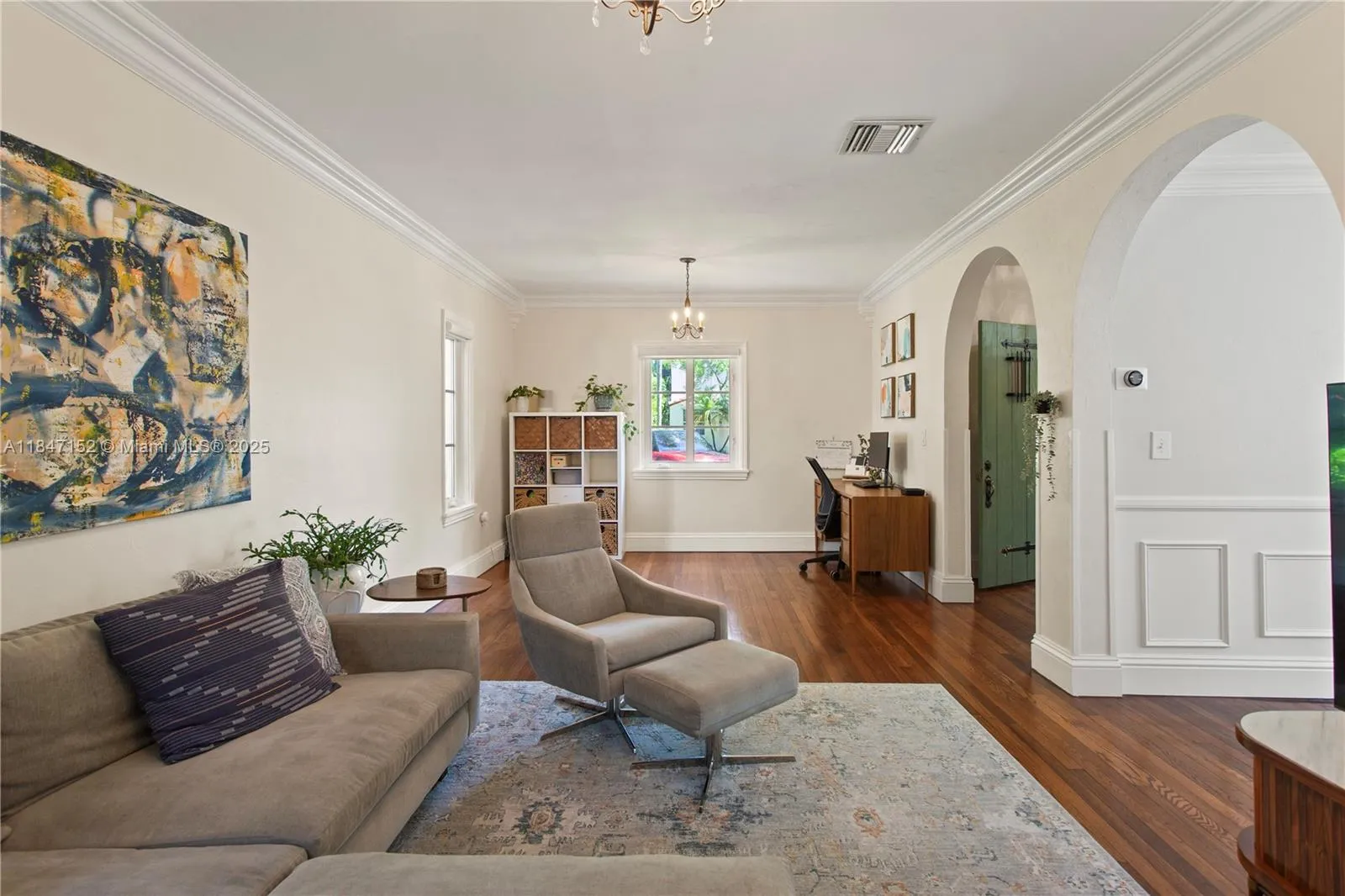 Coral Gables, Florida 33134, United States, 3 Bedrooms Bedrooms, ,3 BathroomsBathrooms,Residential,Active,178622