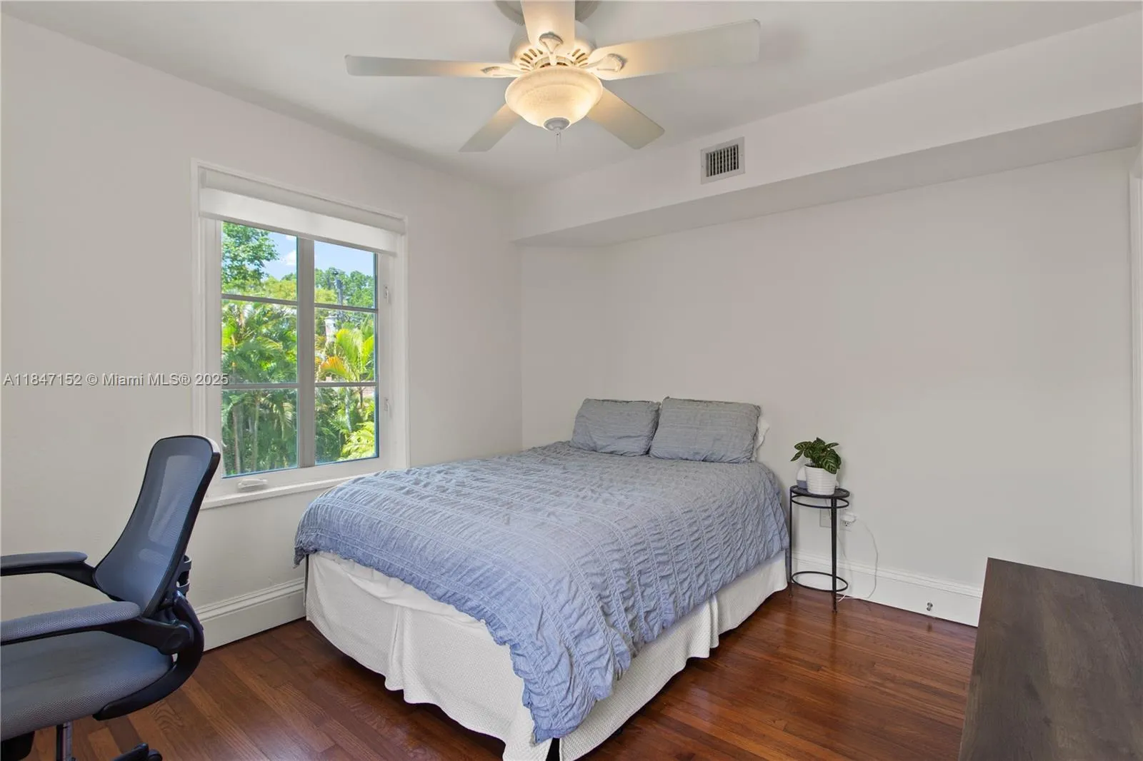 Coral Gables, Florida 33134, United States, 3 Bedrooms Bedrooms, ,3 BathroomsBathrooms,Residential,Active,178622