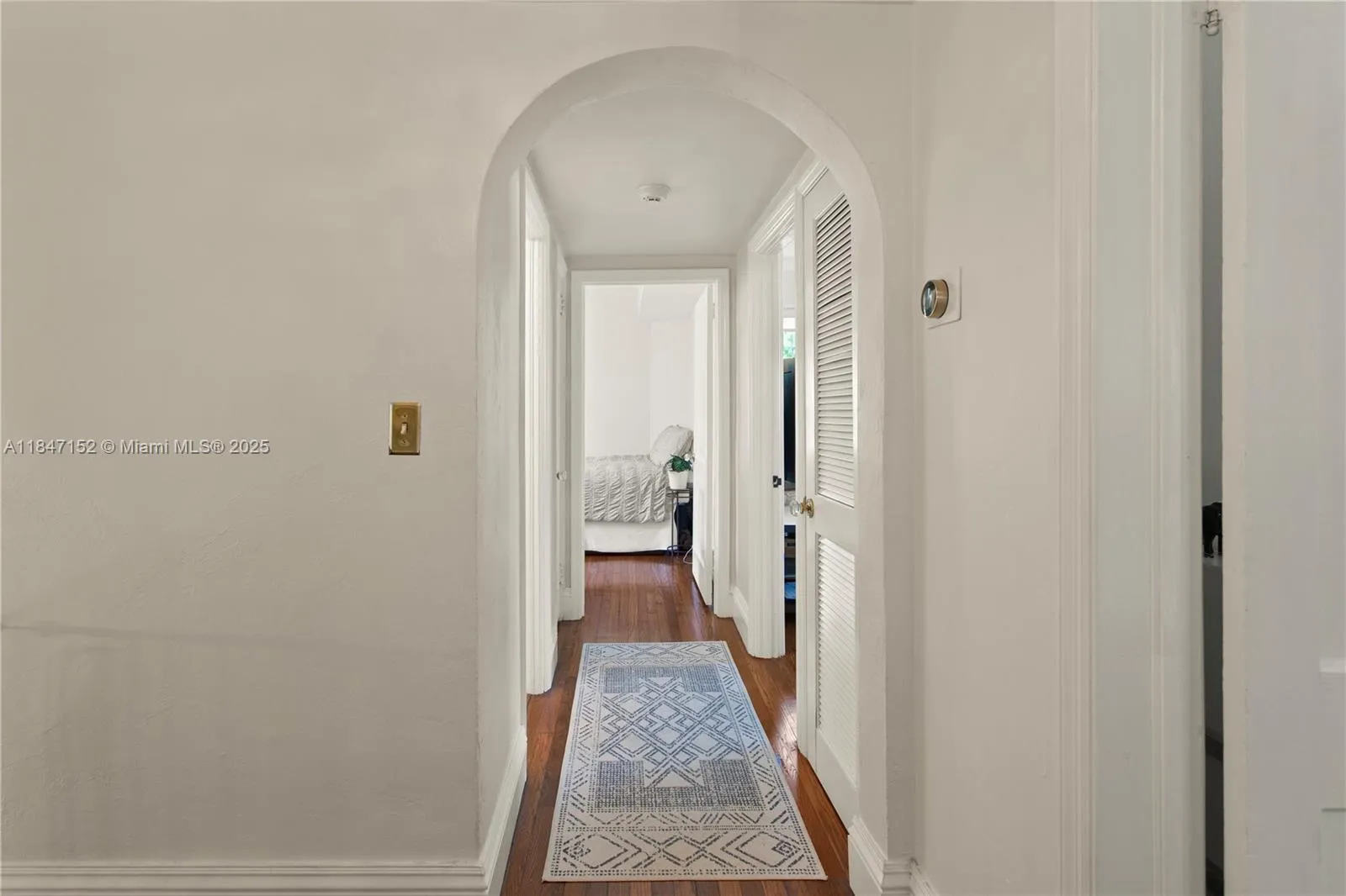 Coral Gables, Florida 33134, United States, 3 Bedrooms Bedrooms, ,3 BathroomsBathrooms,Residential,Active,178622