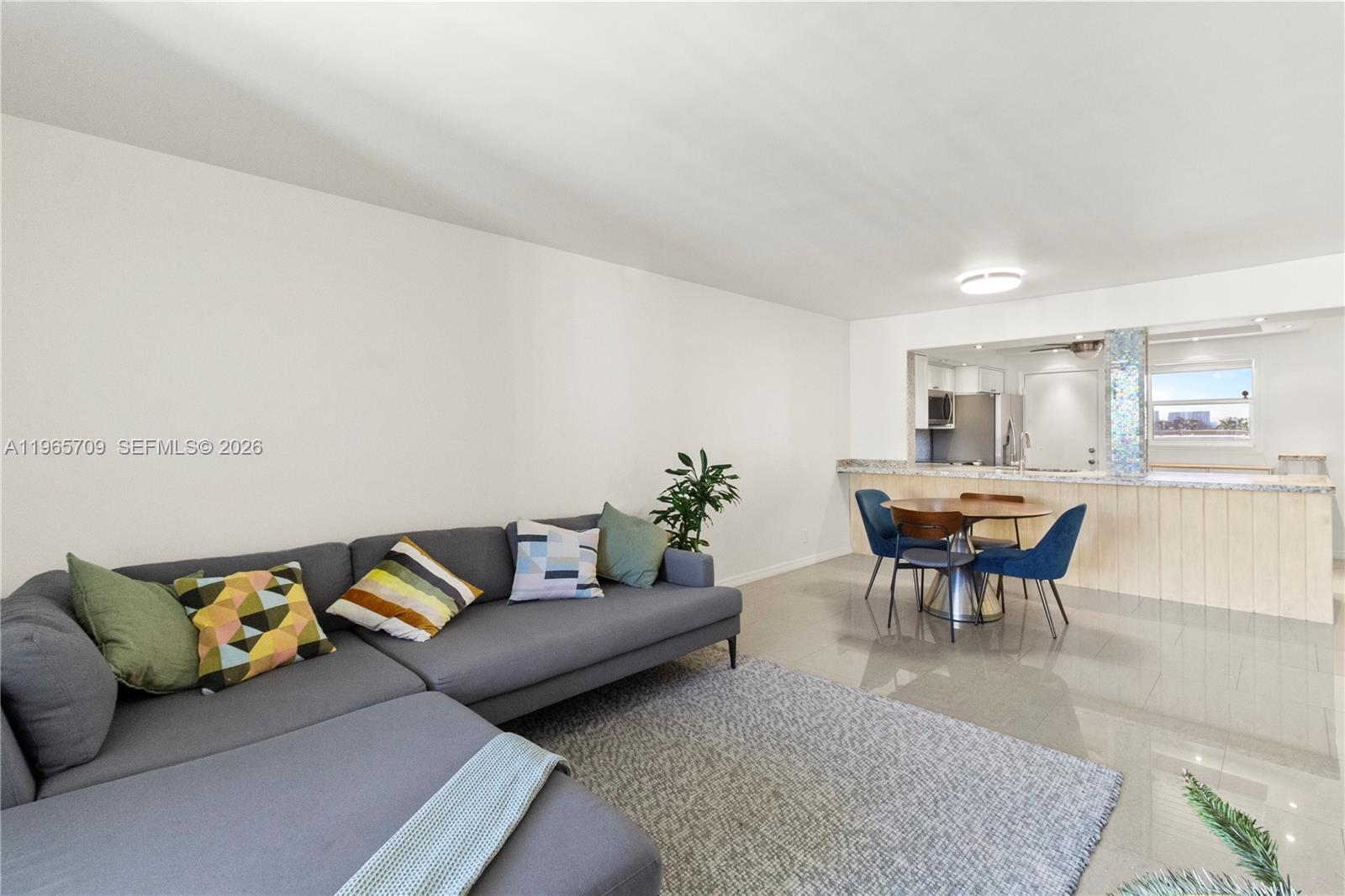 MEADOWBROOK TOWERS CONDO - Residential