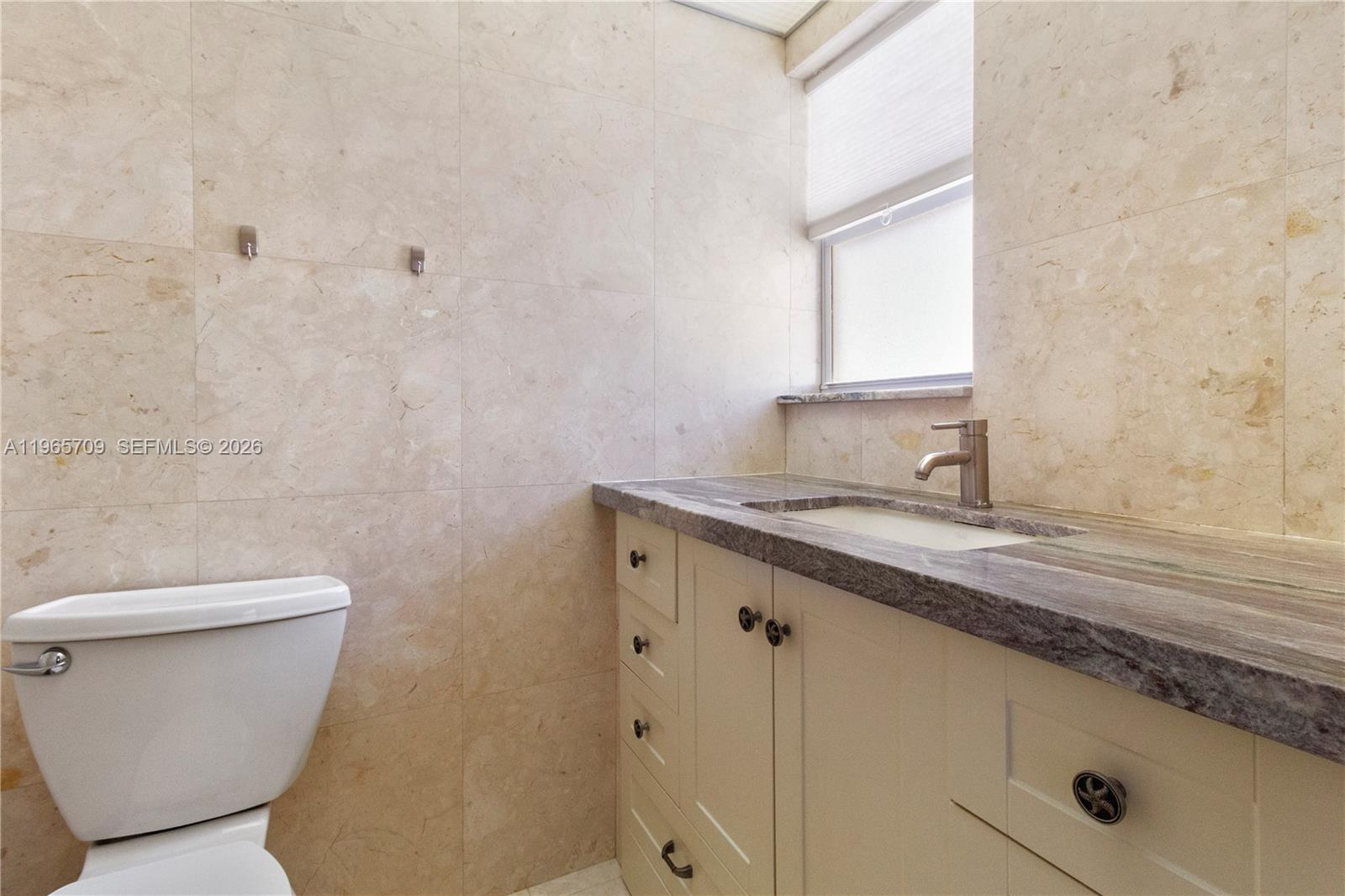 MEADOWBROOK TOWERS CONDO - Residential