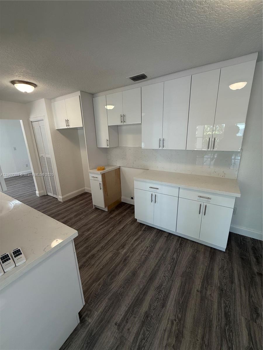 WALDIN PARK ESTATES - Residential Lease