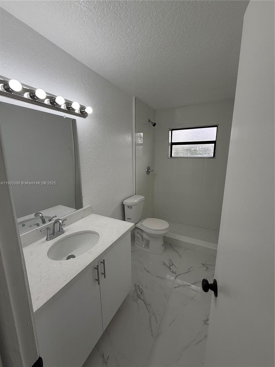 WALDIN PARK ESTATES - Residential Lease