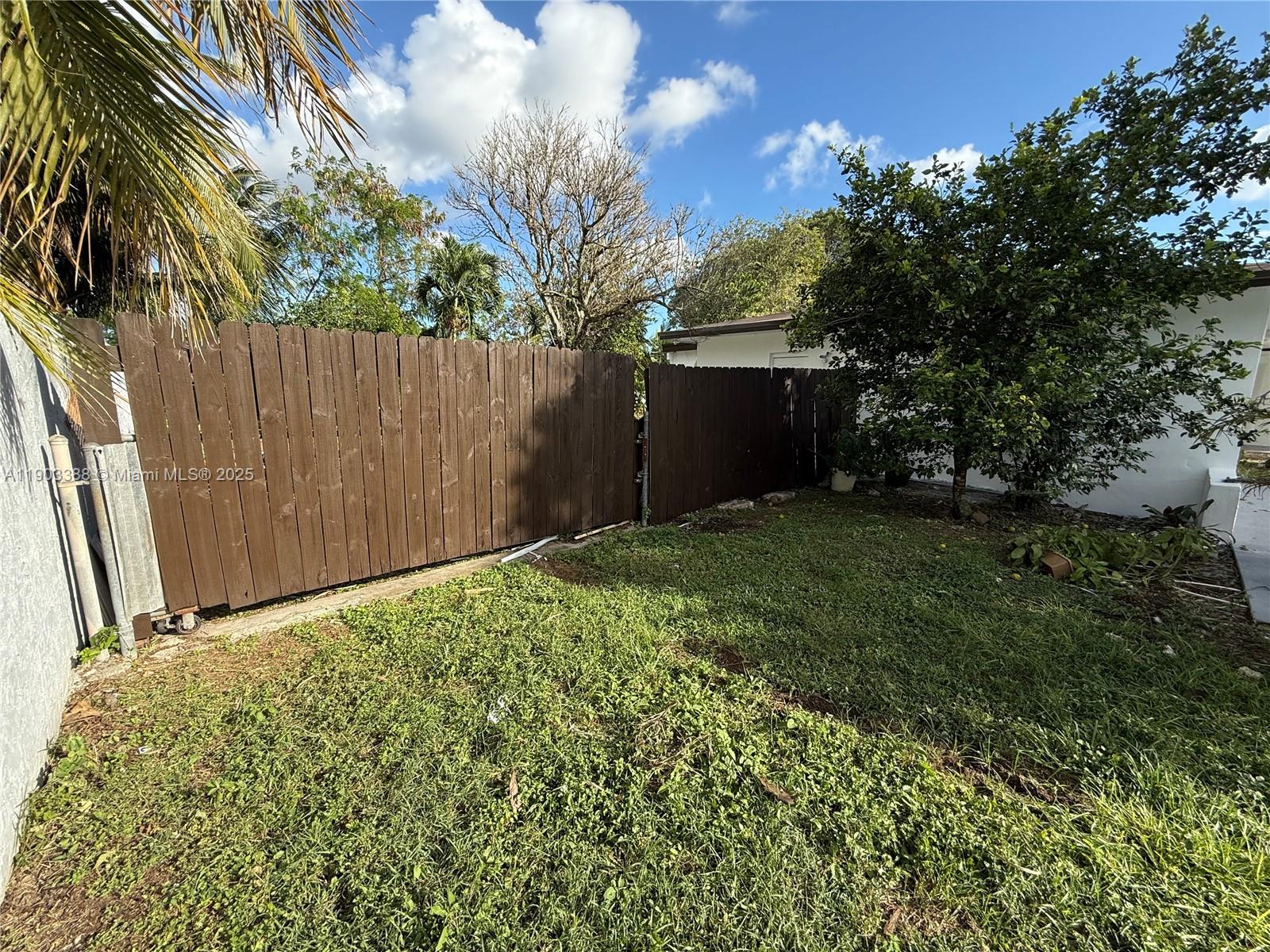 WALDIN PARK ESTATES - Residential Lease