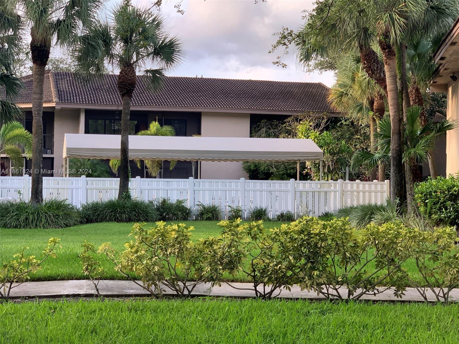 KINGSPORT ESTATES CONDO - Residential