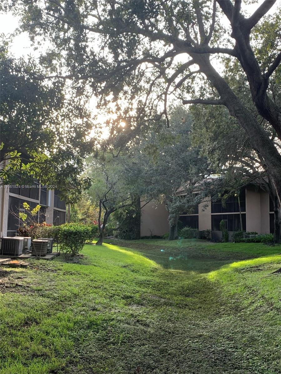 KINGSPORT ESTATES CONDO - Residential