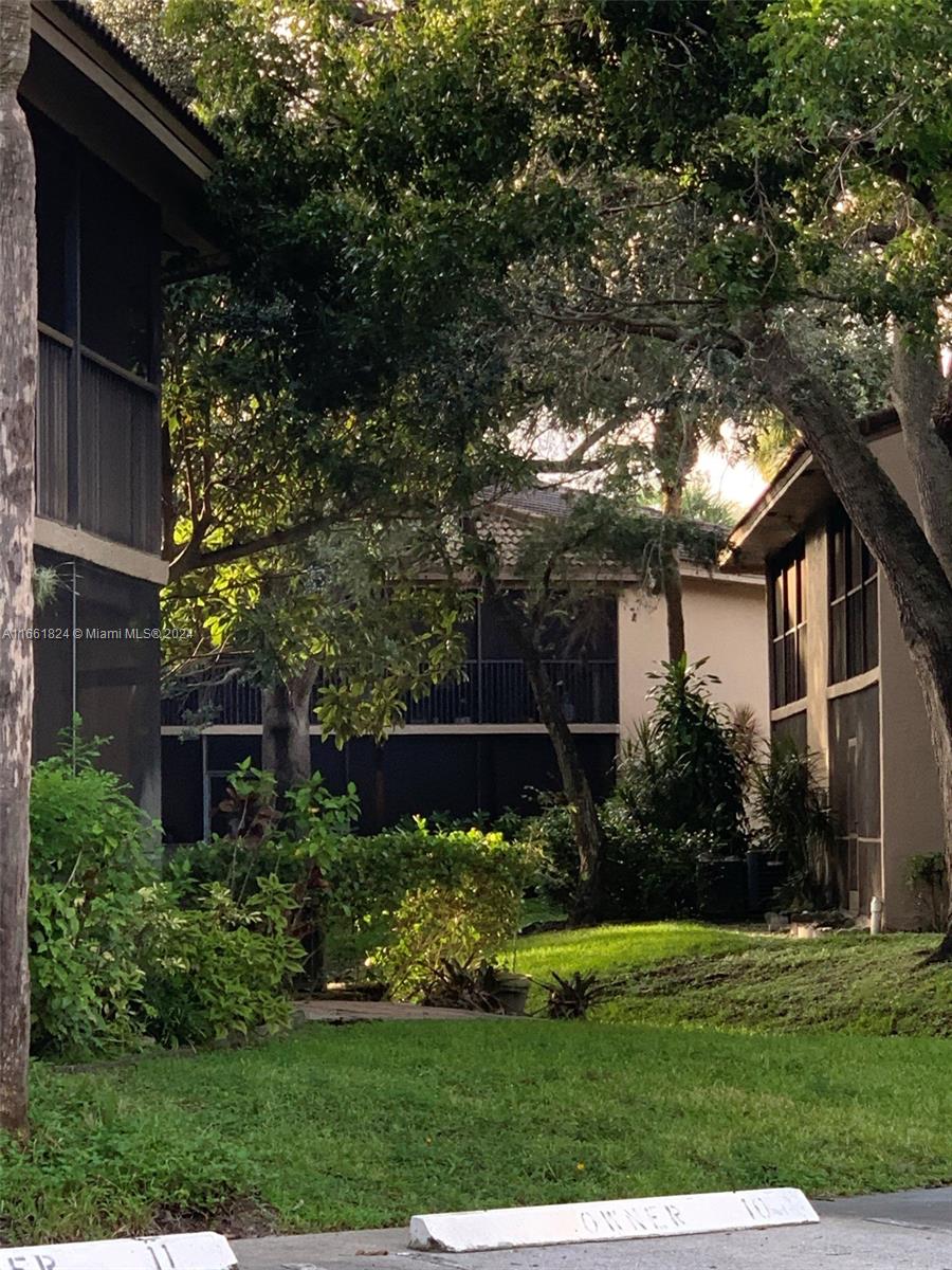KINGSPORT ESTATES CONDO - Residential