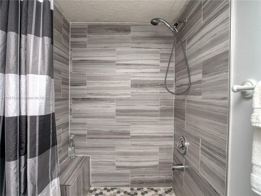 KINGSPORT ESTATES CONDO - Residential