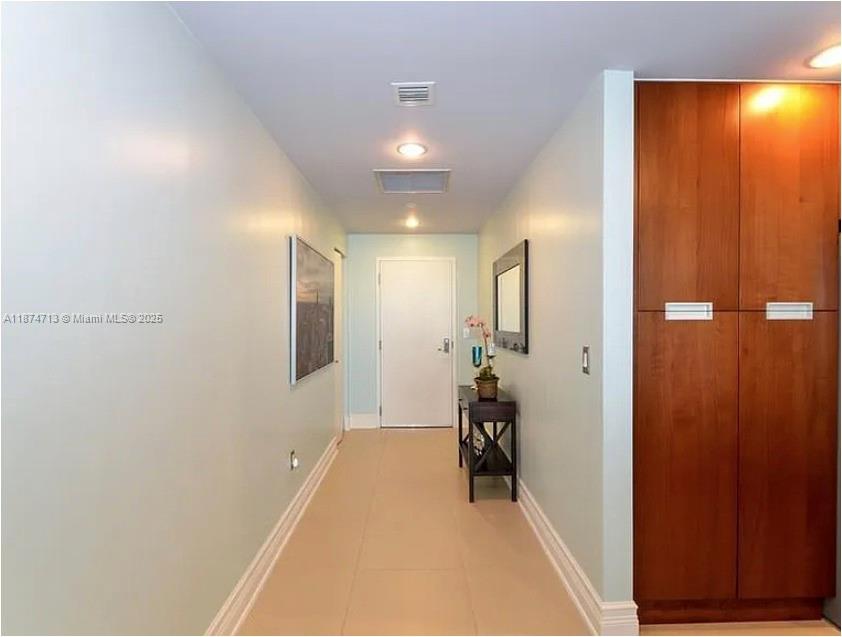 THE LEXI CONDO - Residential Lease