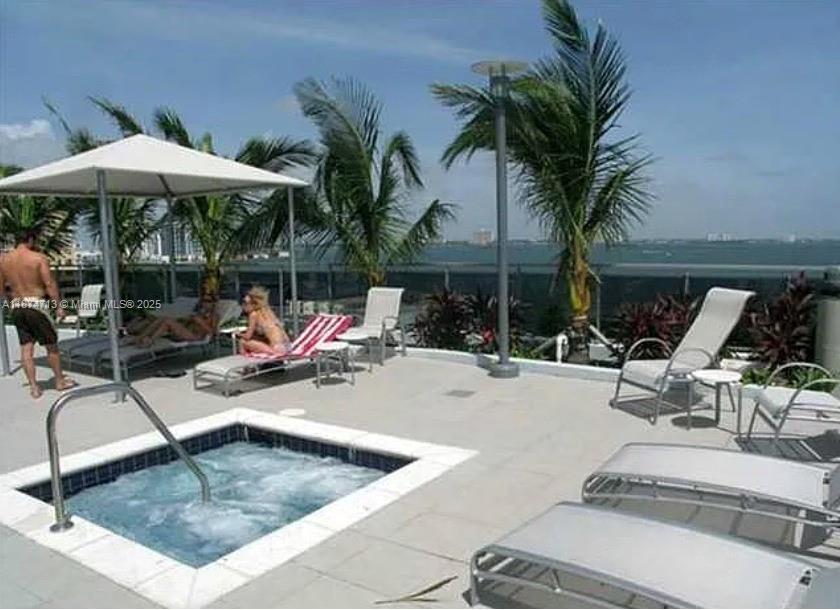 THE LEXI CONDO - Residential Lease