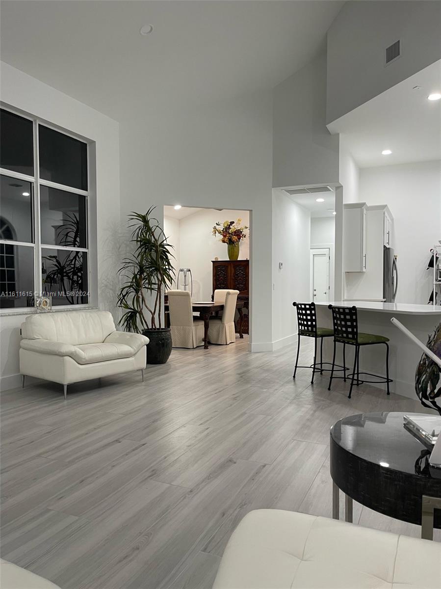 BANYANS OF ARVIDA COUNTRY - Residential Lease