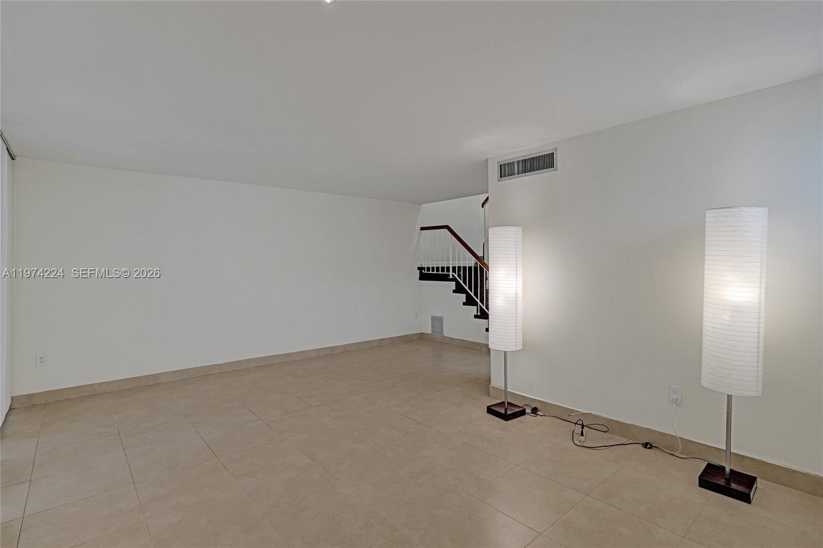 VILLA DORADA CONDO NO 1 - Residential