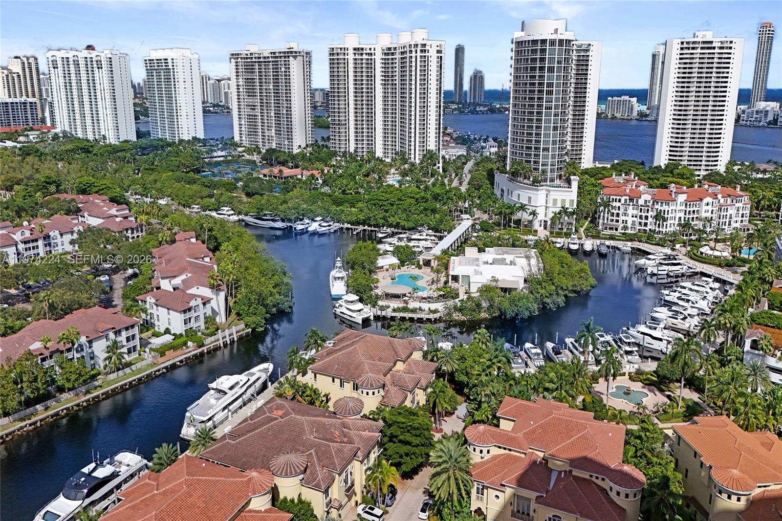 VILLA DORADA CONDO NO 1 - Residential