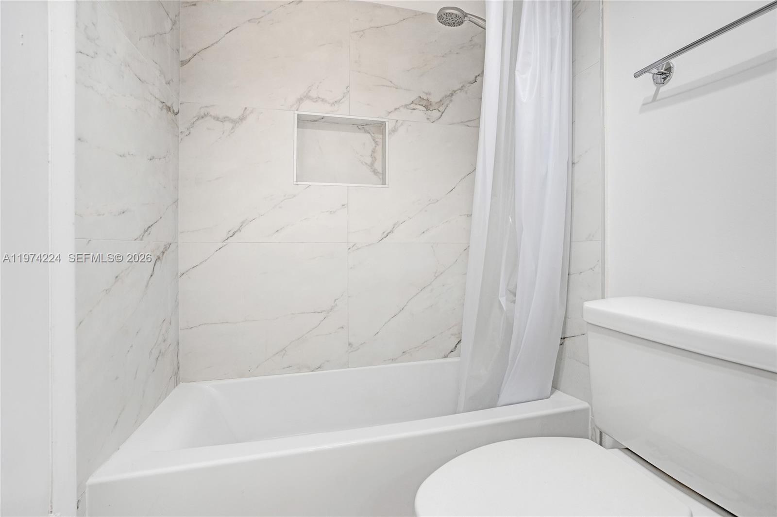 VILLA DORADA CONDO NO 1 - Residential