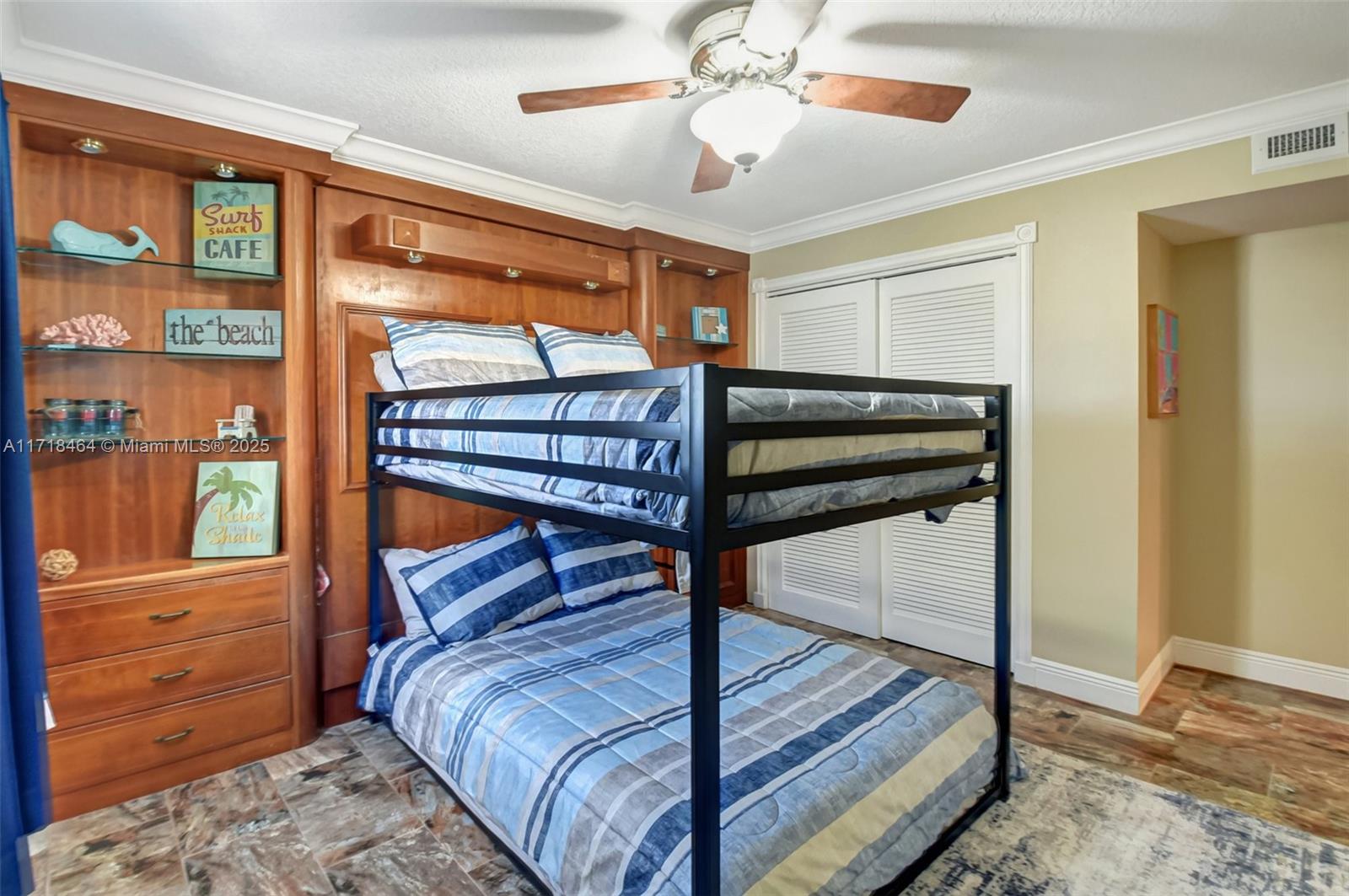 JAMES PLACE CONDO - Residential
