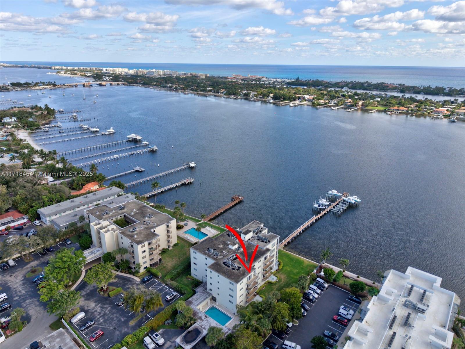 JAMES PLACE CONDO - Residential