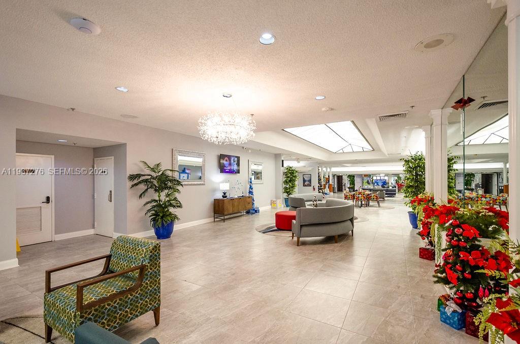 SUNRISE LAKES 201 CONDO - Residential