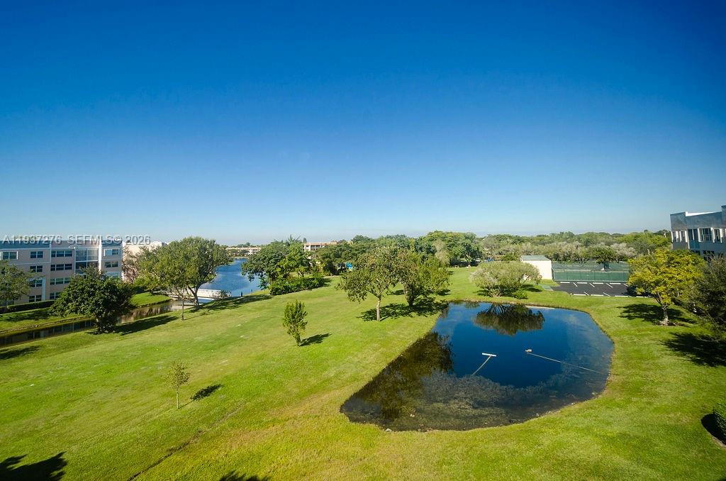 SUNRISE LAKES 201 CONDO - Residential