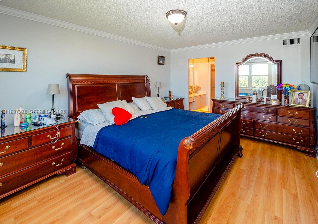 SUNRISE LAKES 201 CONDO - Residential