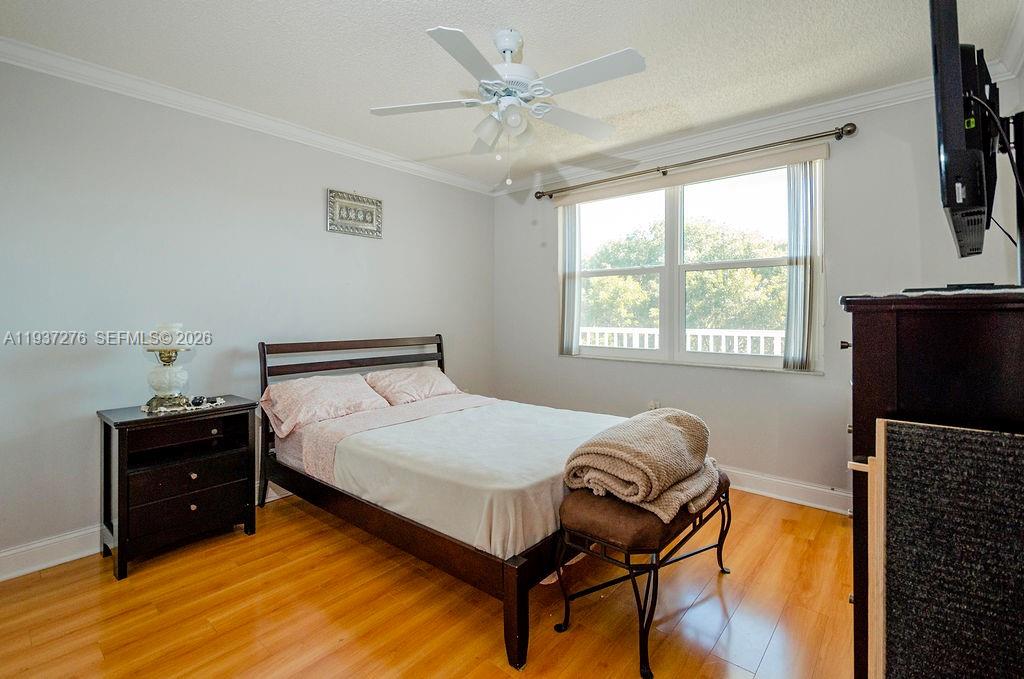 SUNRISE LAKES 201 CONDO - Residential