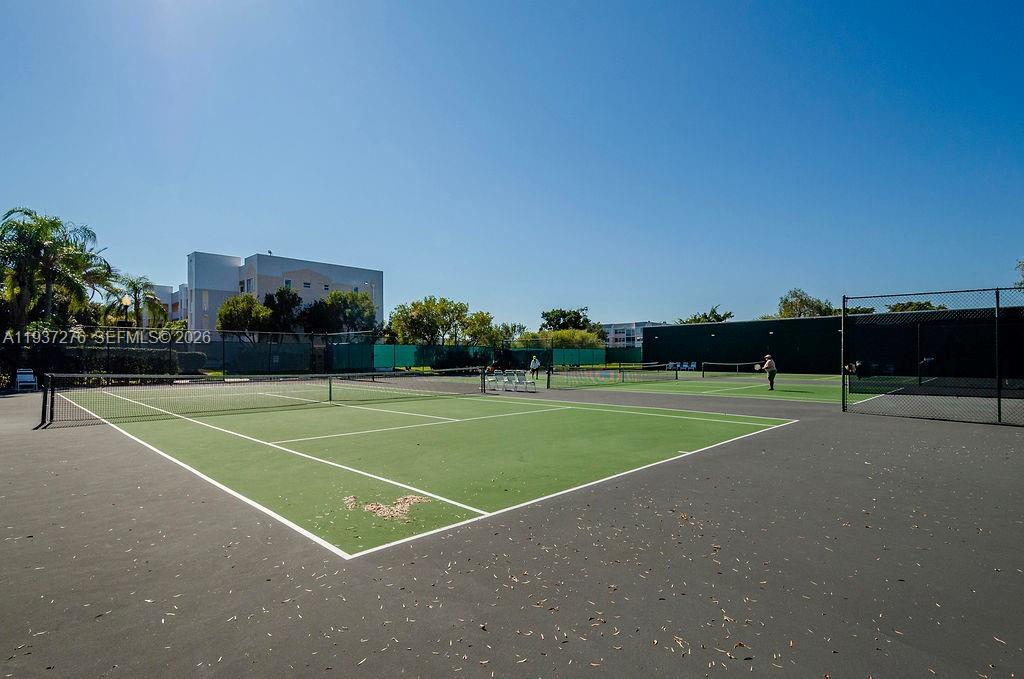 SUNRISE LAKES 201 CONDO - Residential