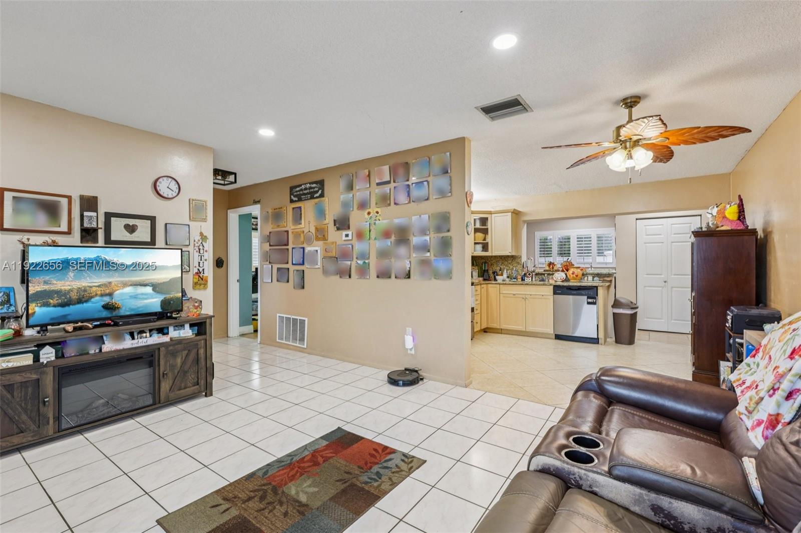 MAINLANDS OF TAMARAC LAKE - Residential