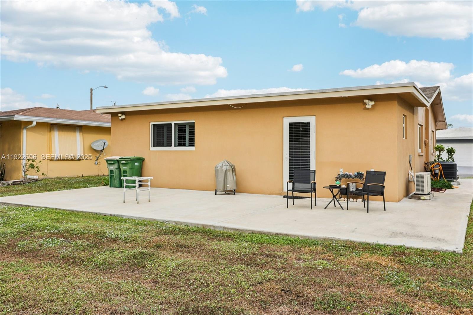 MAINLANDS OF TAMARAC LAKE - Residential