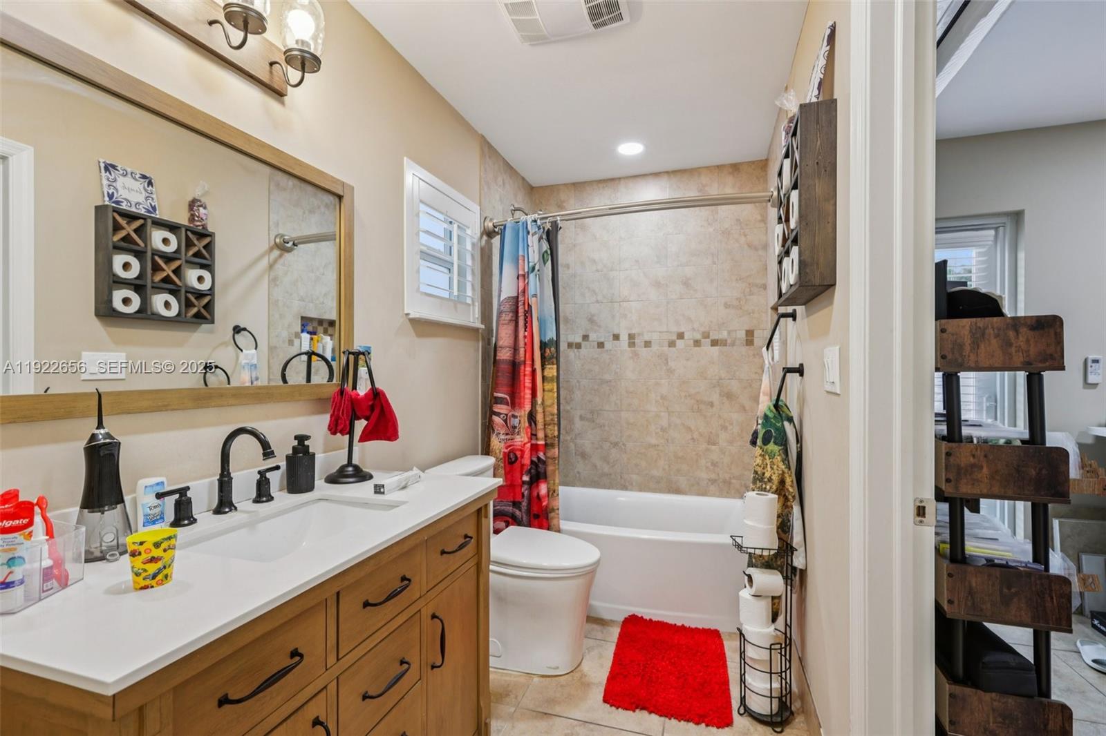 MAINLANDS OF TAMARAC LAKE - Residential