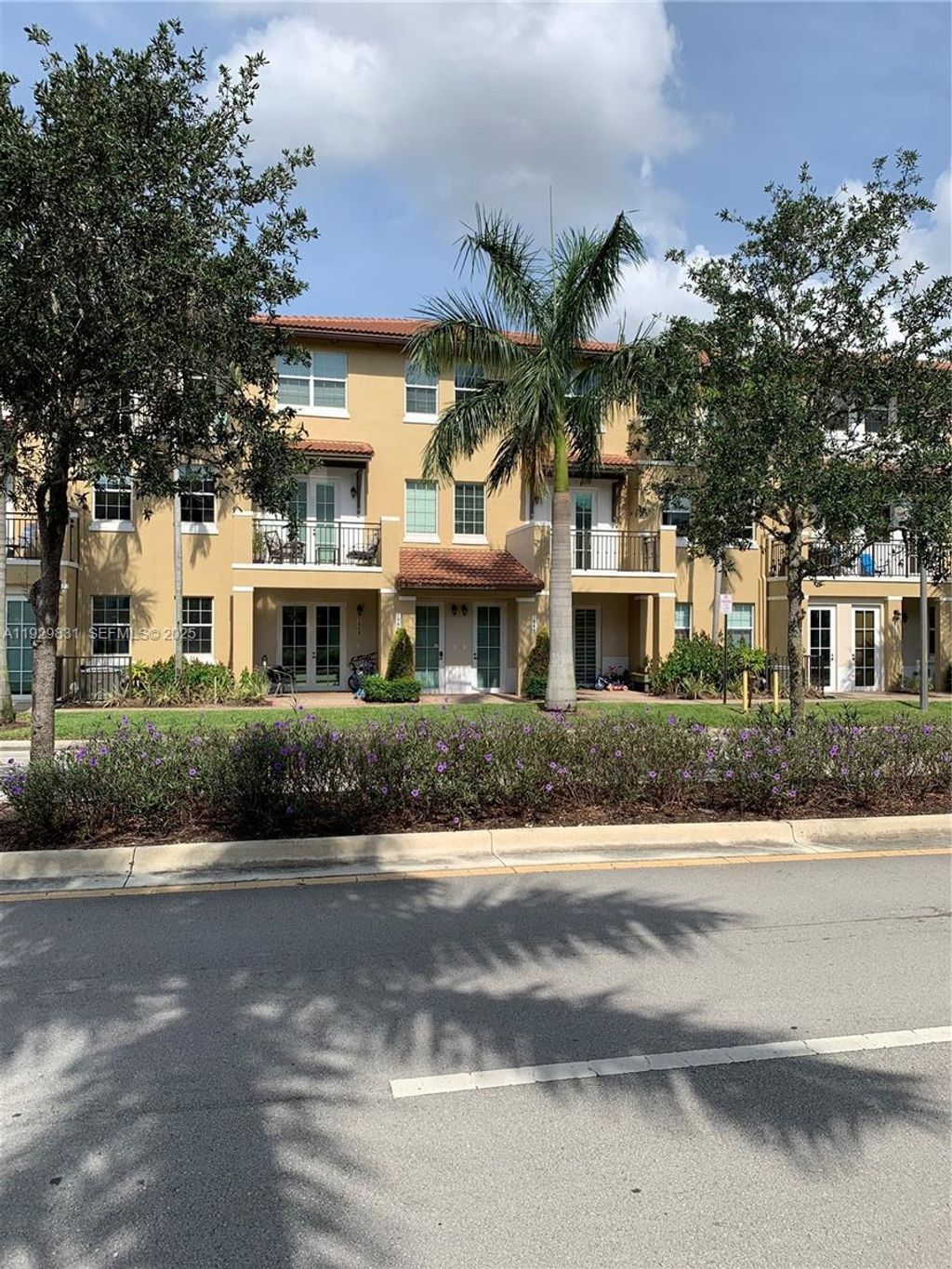 Photo of 1044 SW 147th Ave #10105, Pembroke Pines, FL 33027 (MLS # A11929831)