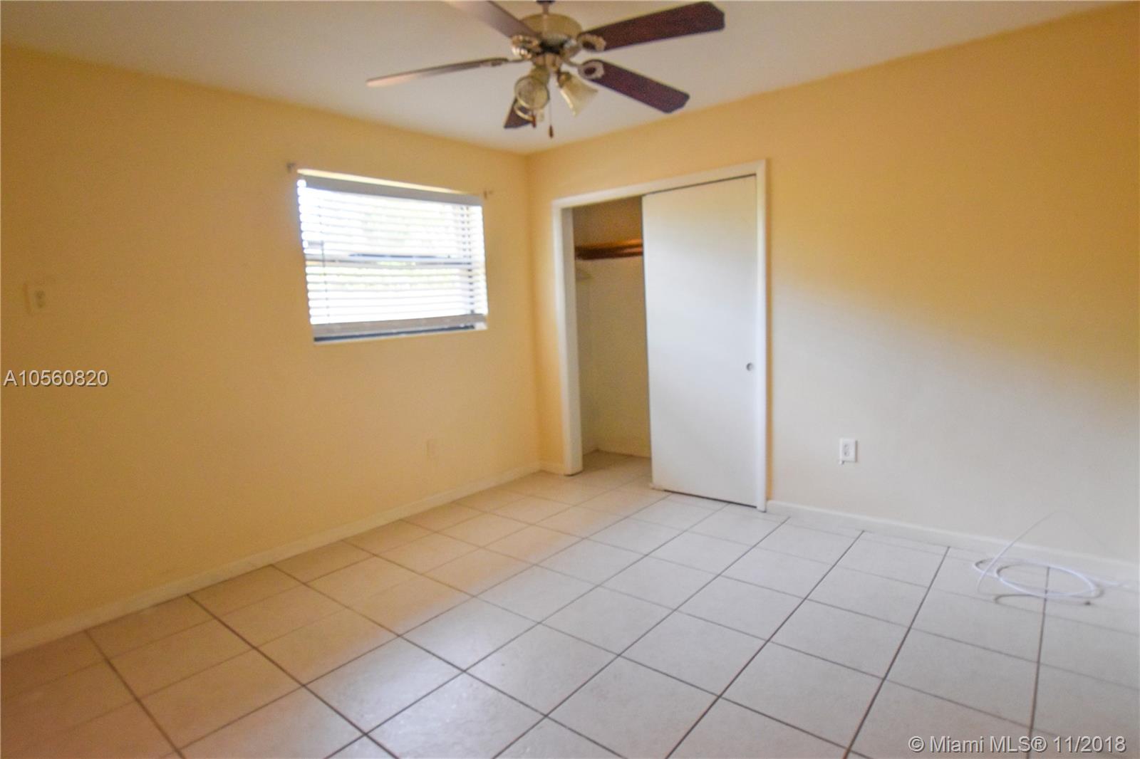 DAVIS CITRUS FARMS - Residential Lease